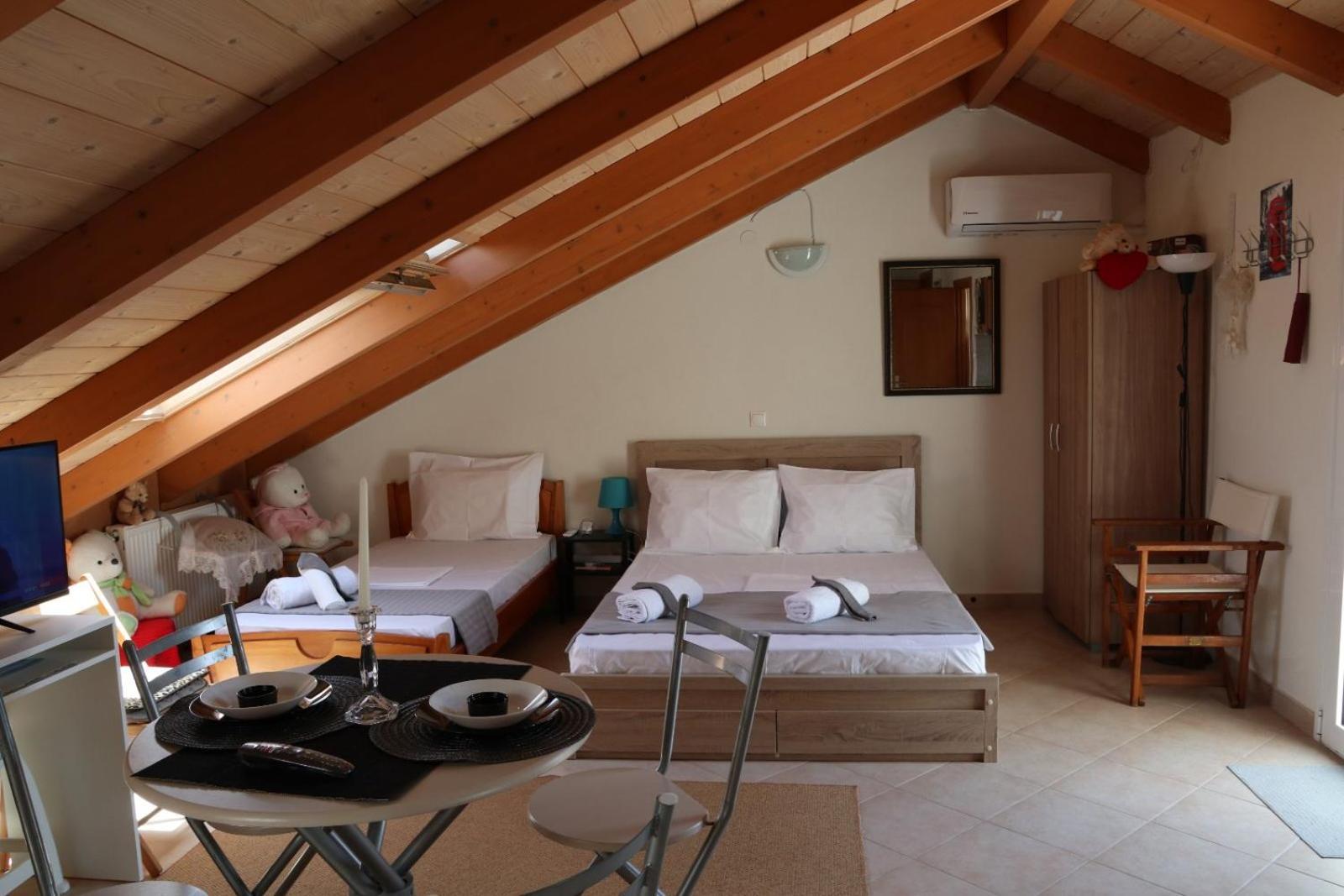 Ab Preveza Apartments -15 Meters Over The Sea Bagian luar foto