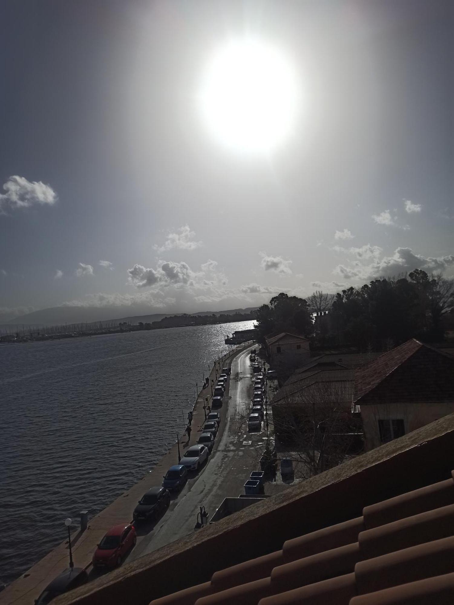 Ab Preveza Apartments -15 Meters Over The Sea Bagian luar foto